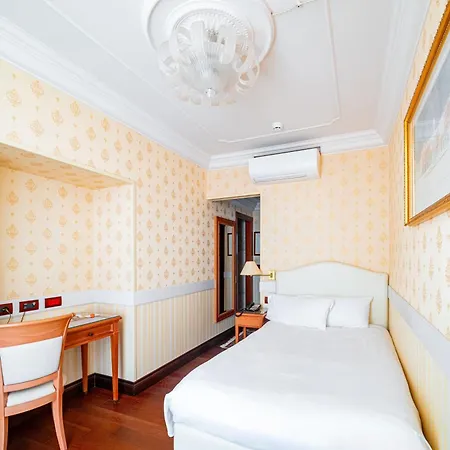 Phi Principe 4*