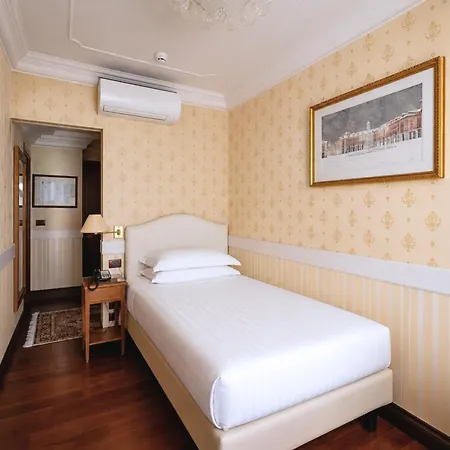 Phi Principe Otel