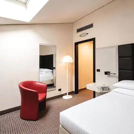 Phi Principe Otel Cuneo
