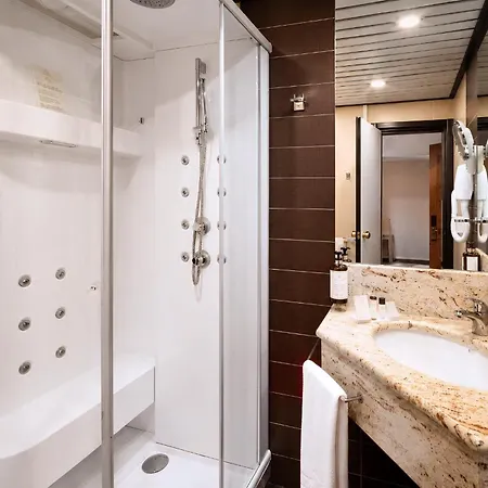Otel Phi Principe Cuneo