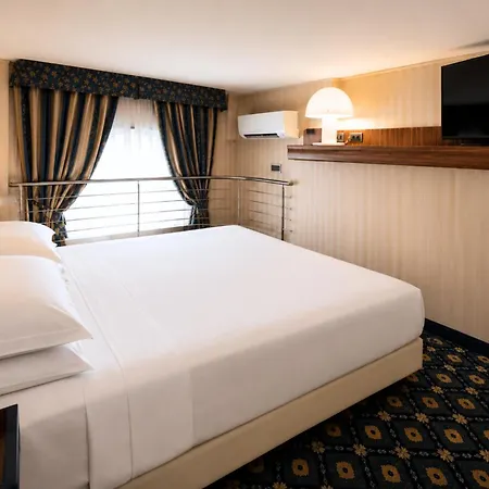 Phi Principe 4*