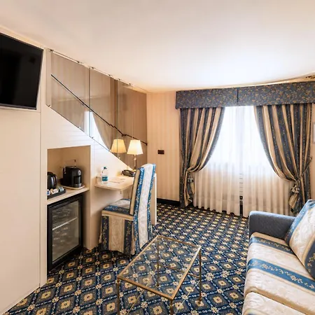 Phi Principe Otel Cuneo