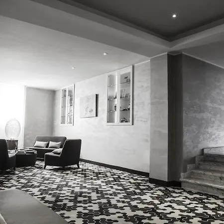Hotel Phi Principe 4*