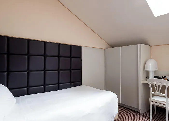 Отель Phi Principe